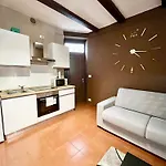 Homemade Privato A Due Passi Dal Centro Casa de hóspedes Biella
