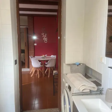 ゲストハウス Homemade Privato A Due Passi Dal Centro 3*