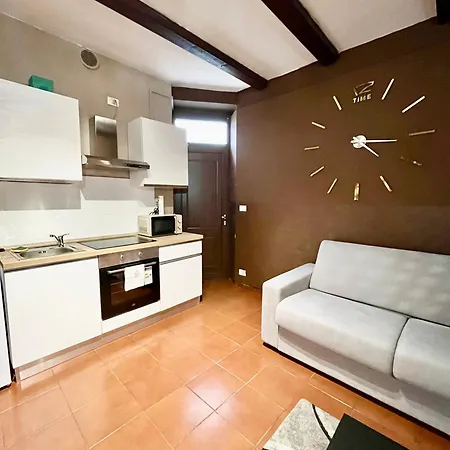 Homemade Privato A Due Passi Dal Centro ゲストハウス ビエッラ